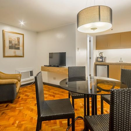 Salcedo Suites Макати Экстерьер фото