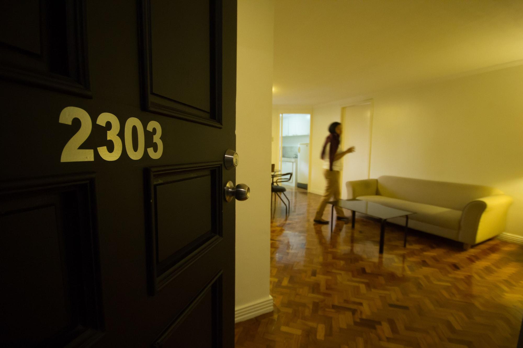 Salcedo Suites Макати Экстерьер фото